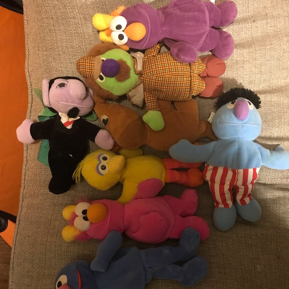 Huge vintage s.s. Doll collection